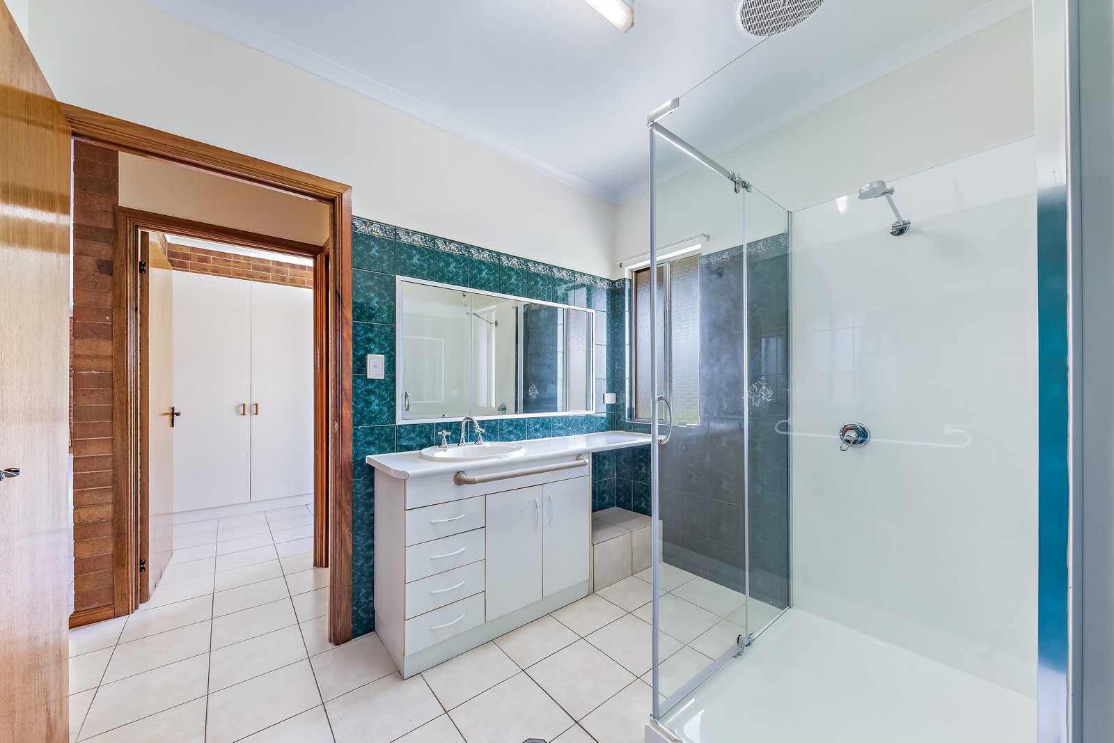 4 Badilla Crescent PROSERPINE 13