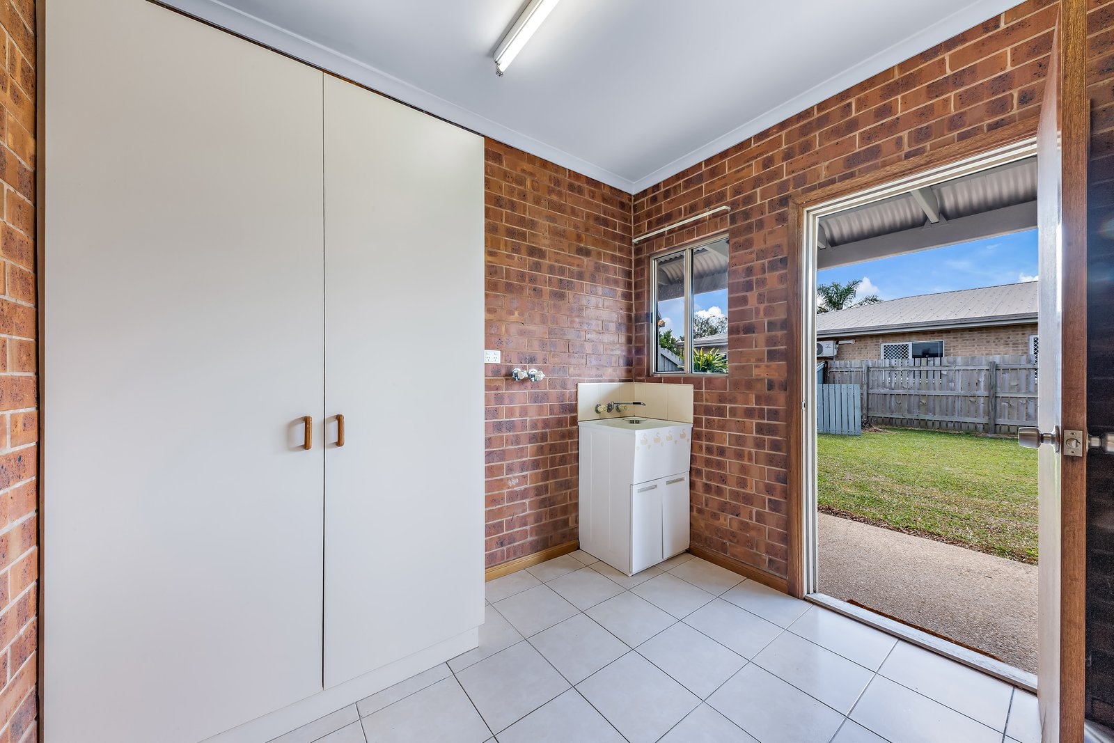 4 Badilla Crescent PROSERPINE 14