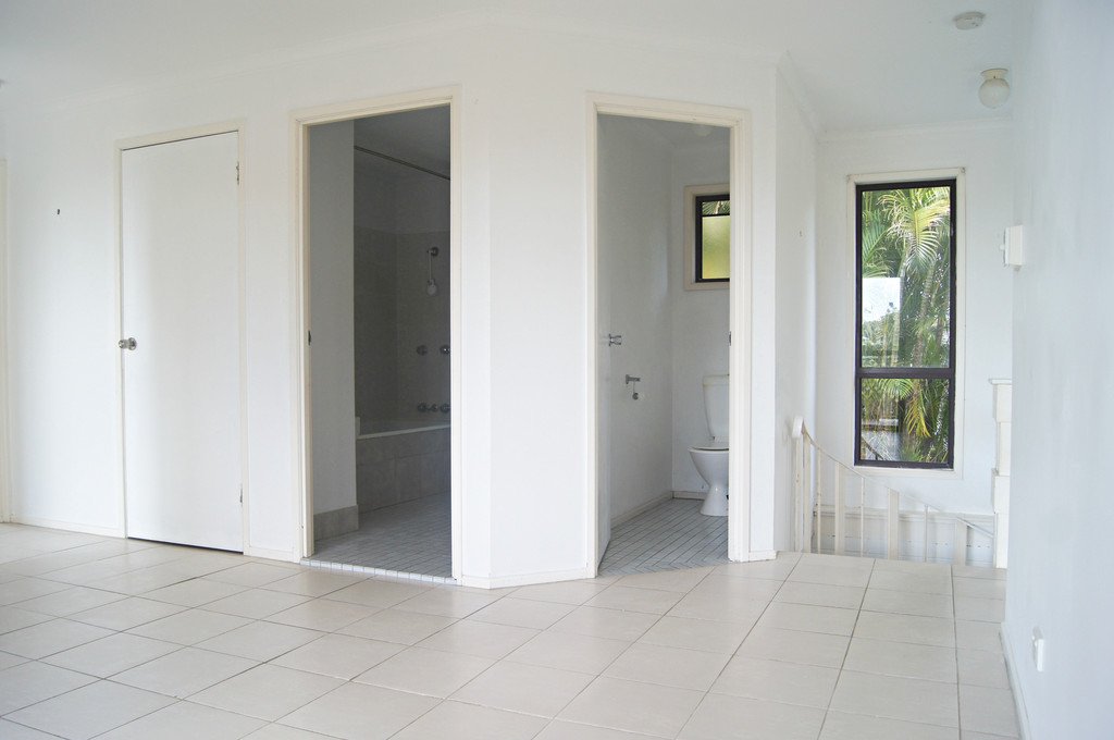 4 Balaka Street CANNONVALE 18