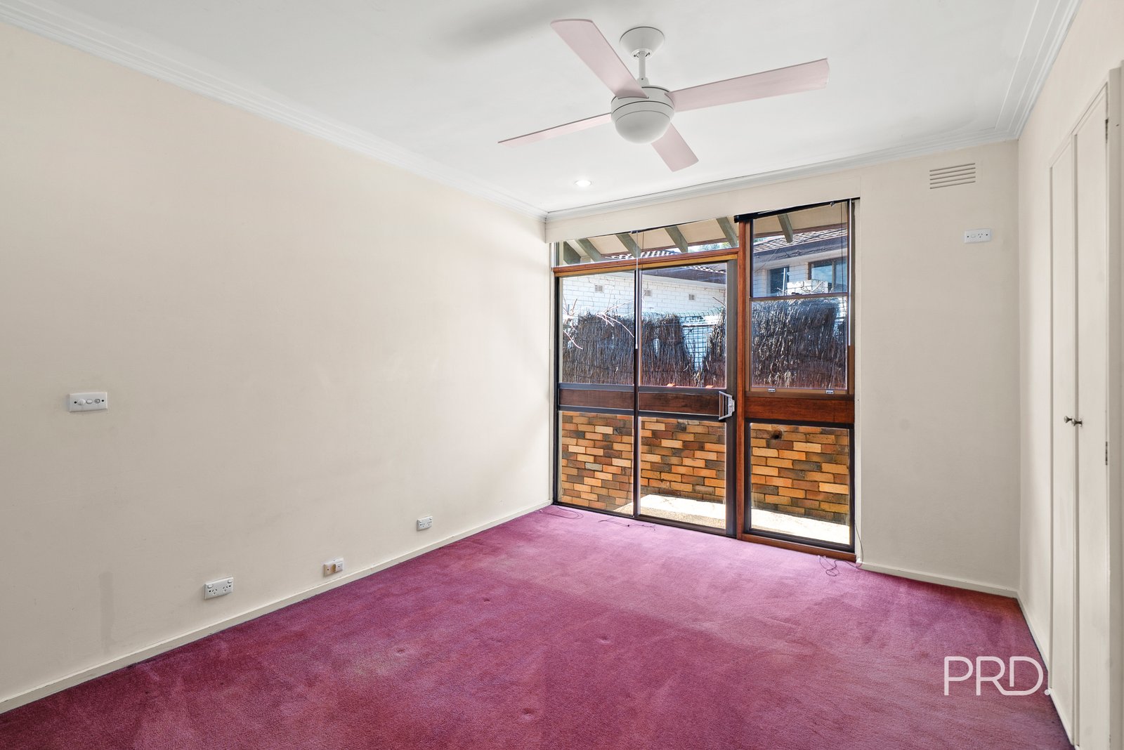4 Banks Avenue KOORINGAL 13