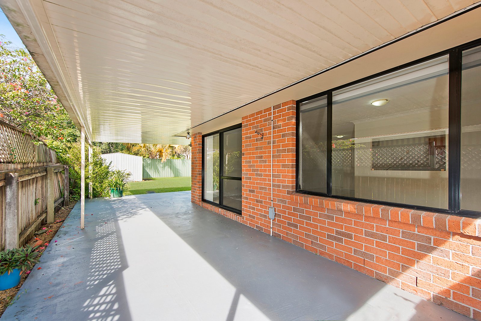 4 Banks Street LAKEWOOD 12