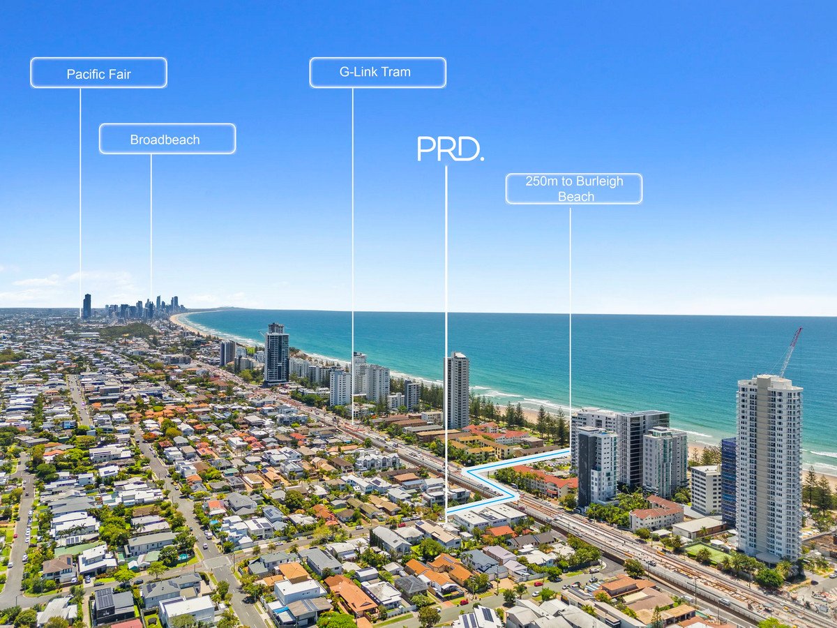 4 Banksia Broadway  Burleigh Heads 14