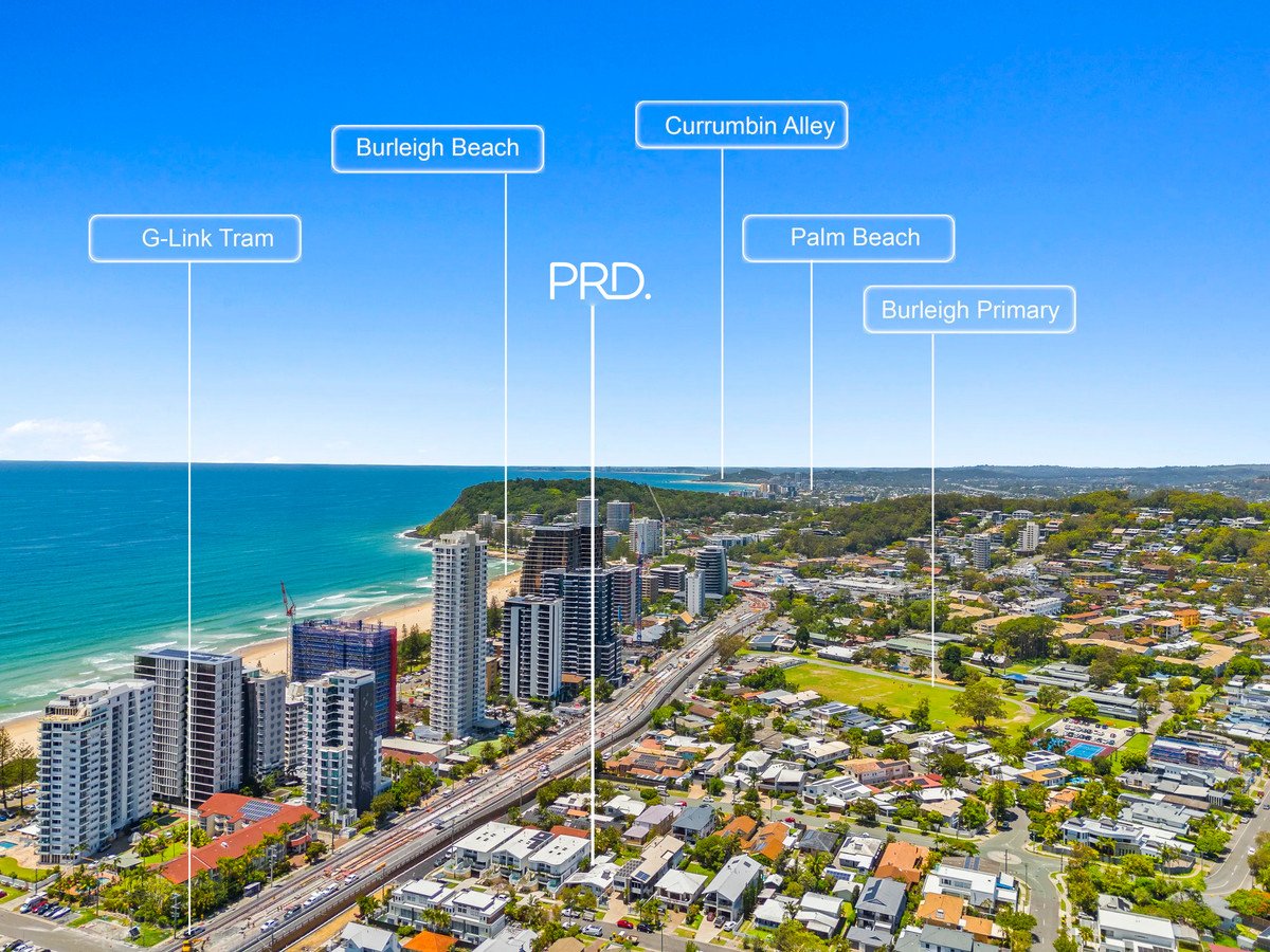 4 Banksia Broadway  Burleigh Heads 15