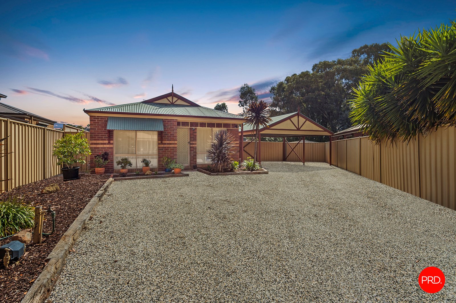 4 Bassett Drive STRATHFIELDSAYE 2