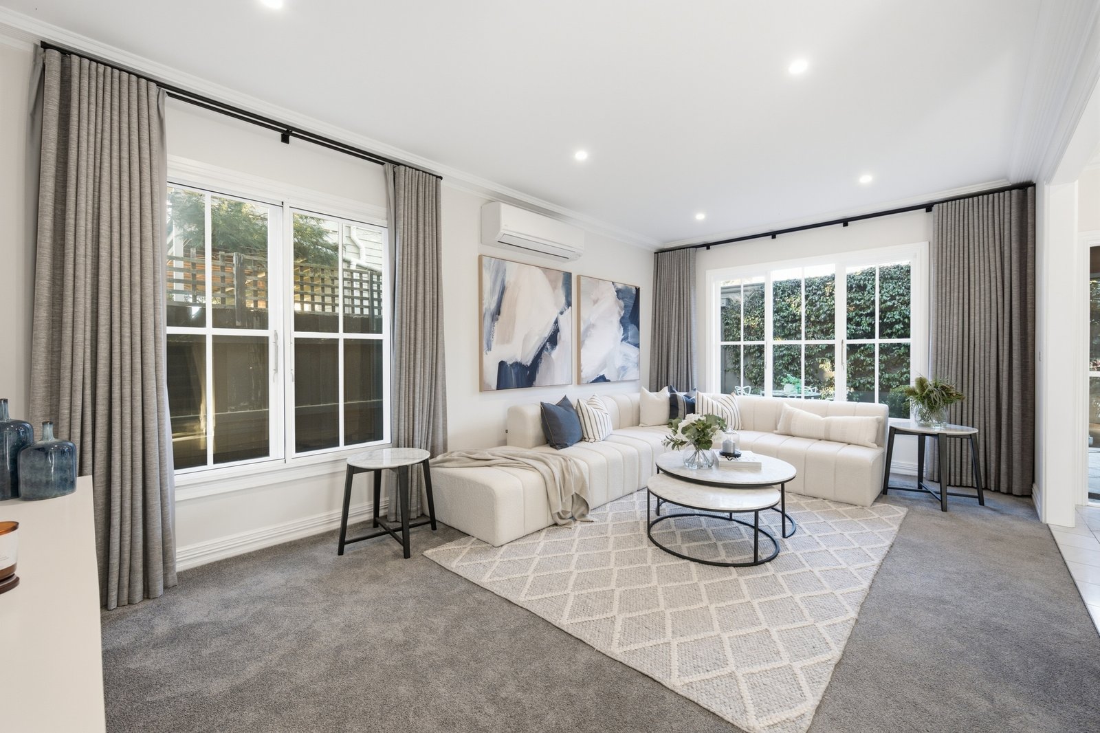 Gallery: 4 Bayside Crescent