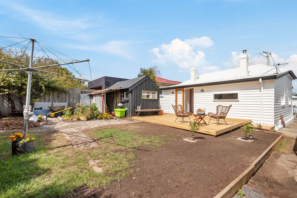 4 Bayswater Road MOONAH 16