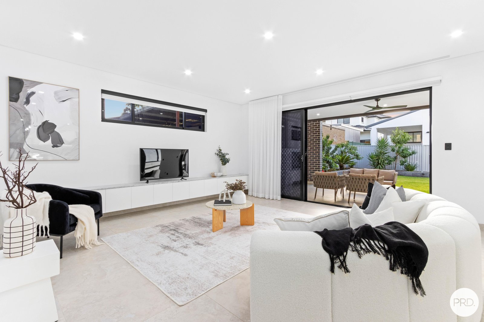 4 Beatrice Street HURSTVILLE 9