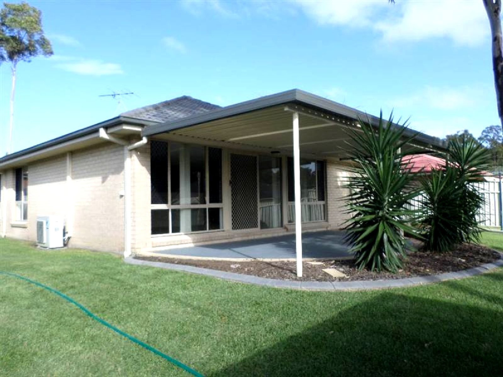 4 Beaufort Circuit EAST MAITLAND 9