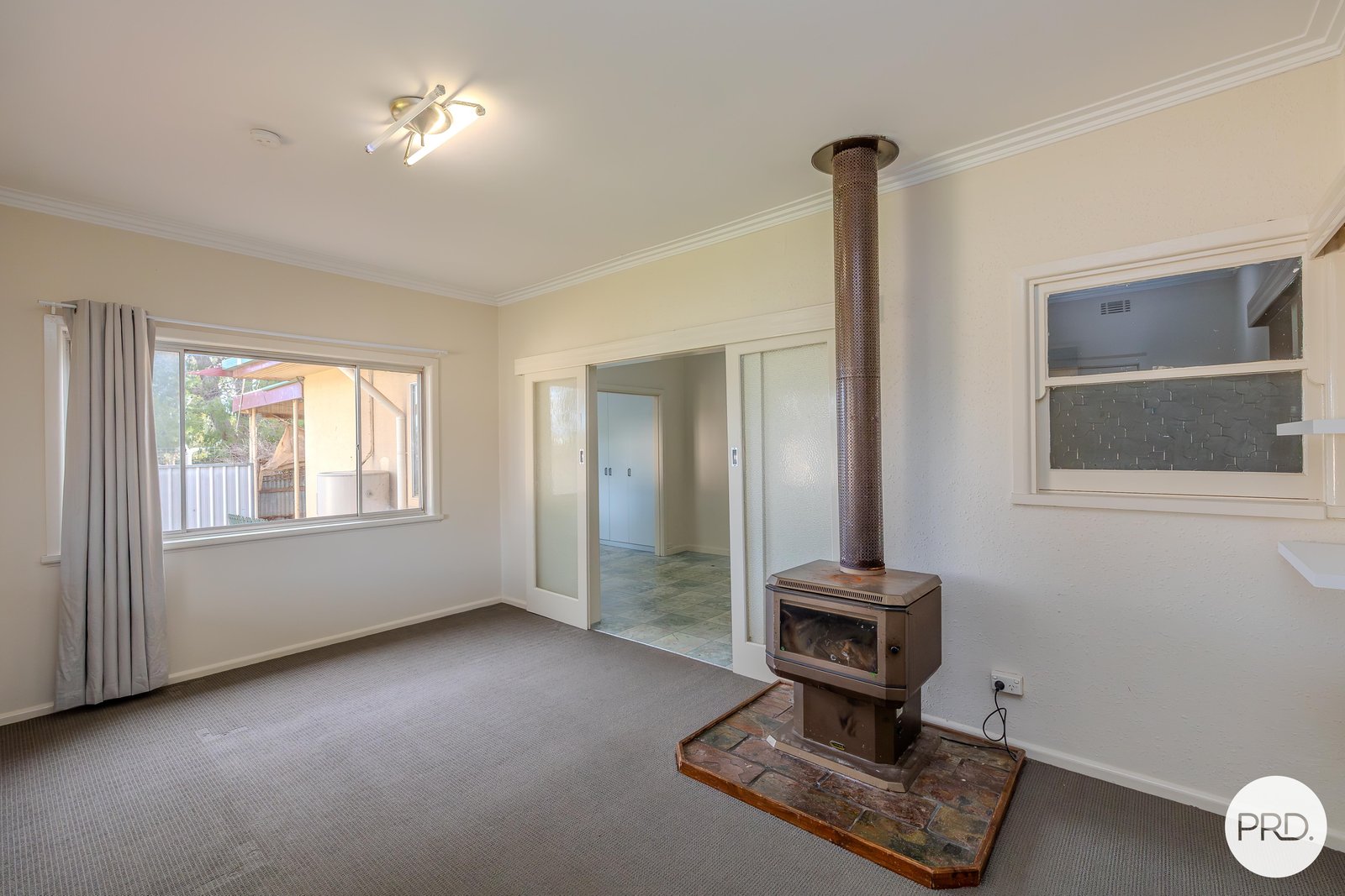 4 Belar Street DARETON 9