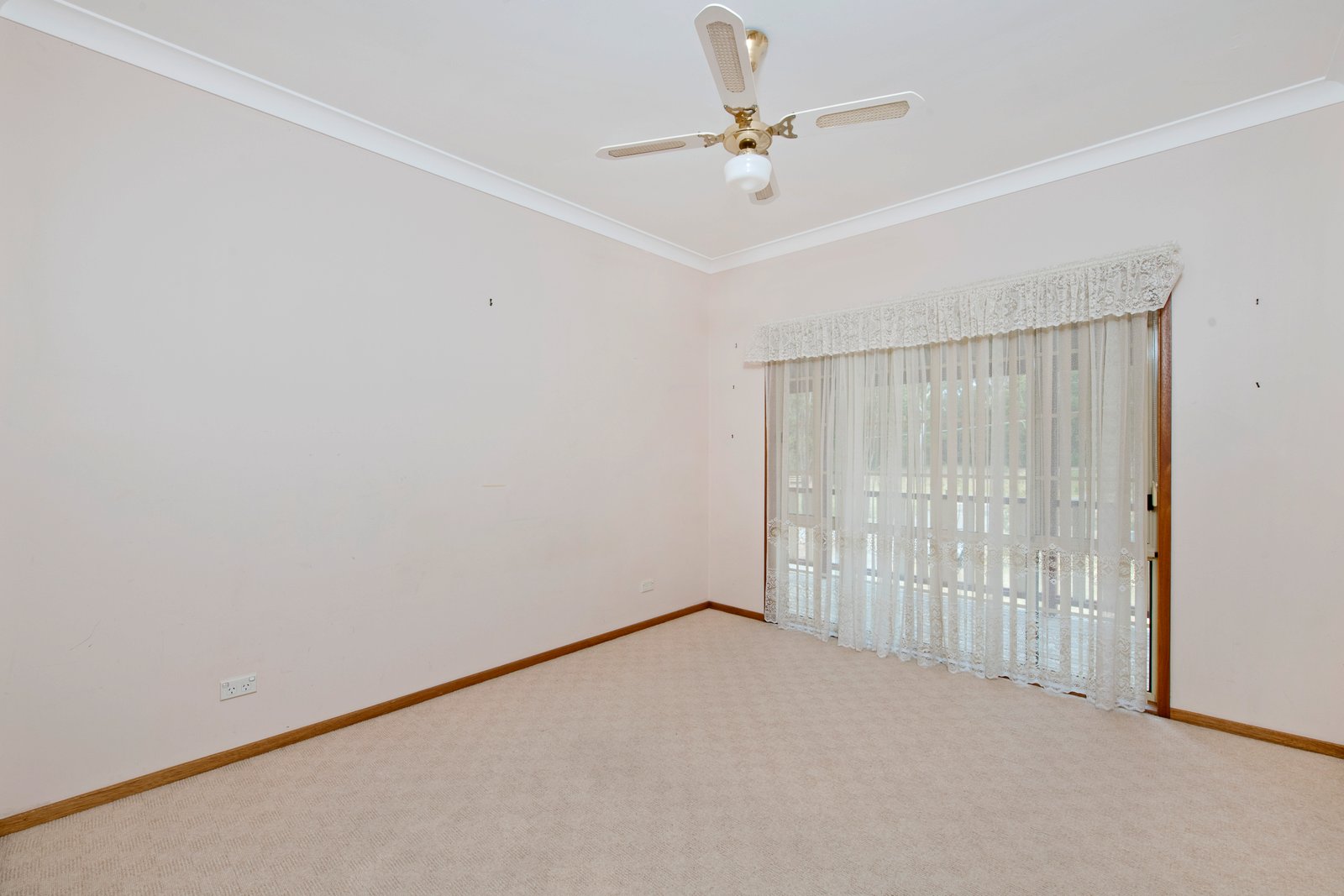 4 Bellbird Close KEW 8