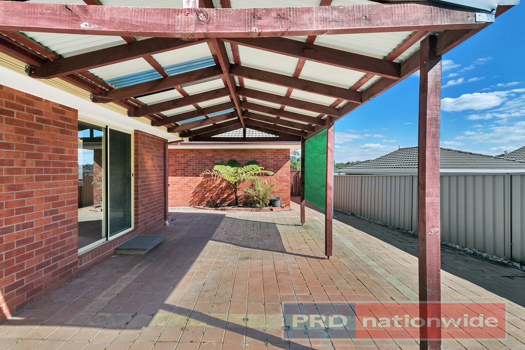 4 Bellbird Court MOUNT HELEN 6