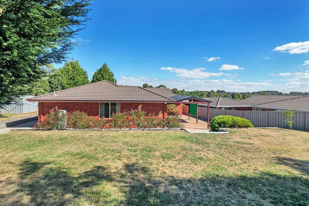 4 Bellbird Court MOUNT HELEN 6