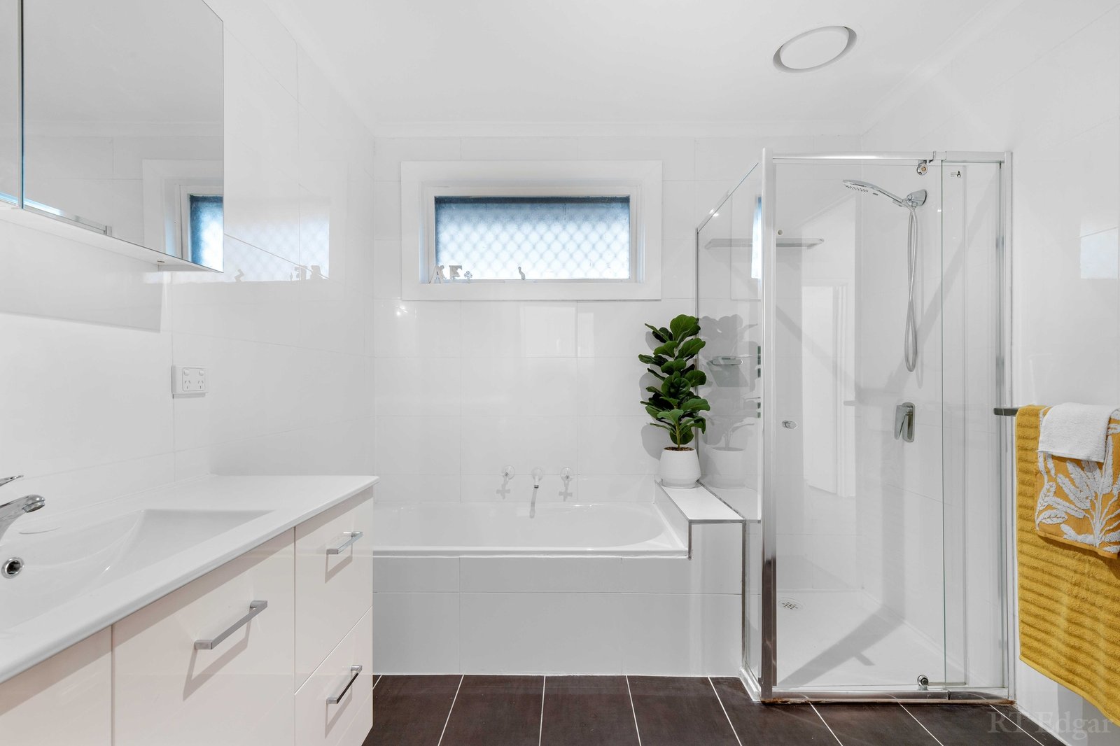 Real Estate and Property in 4 Bellevue Drive, Keilor Downs, VIC