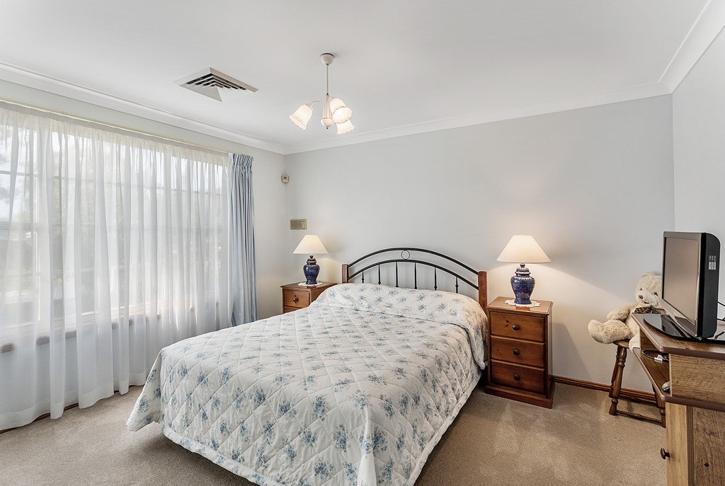 4 Bellingham Close CORLETTE 16