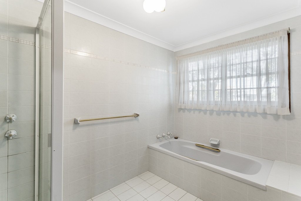 4 Bellingham Close CORLETTE 19