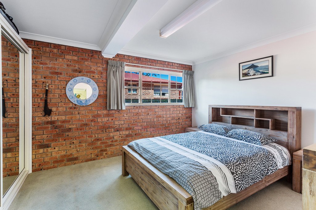 4 Bellingham Close CORLETTE 23