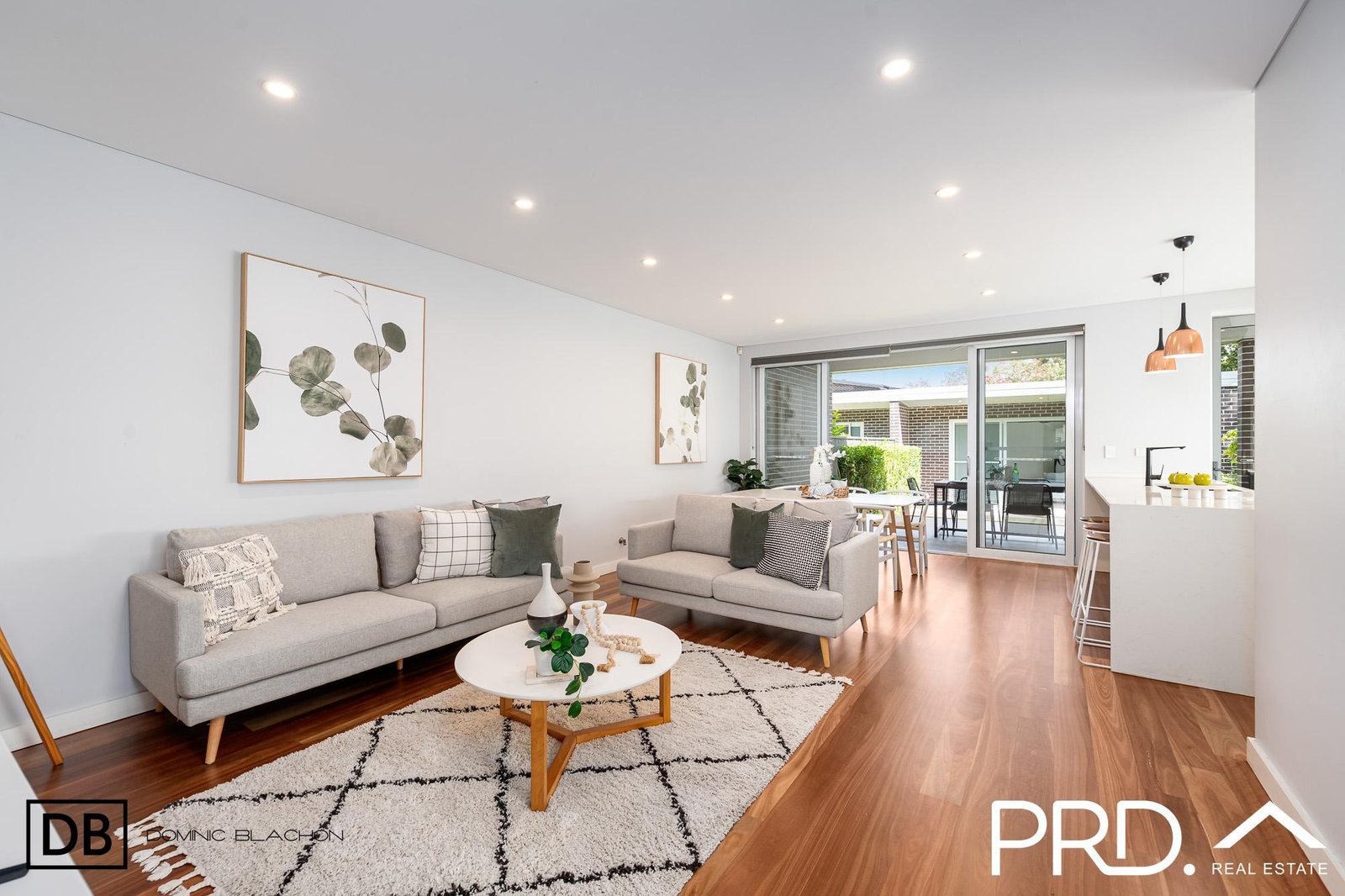 4 Benfield Parade PANANIA 4