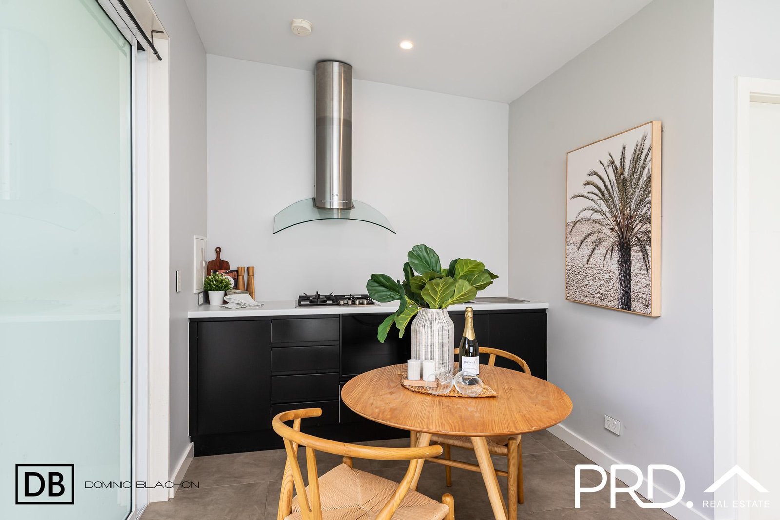 4 Benfield Parade PANANIA 12