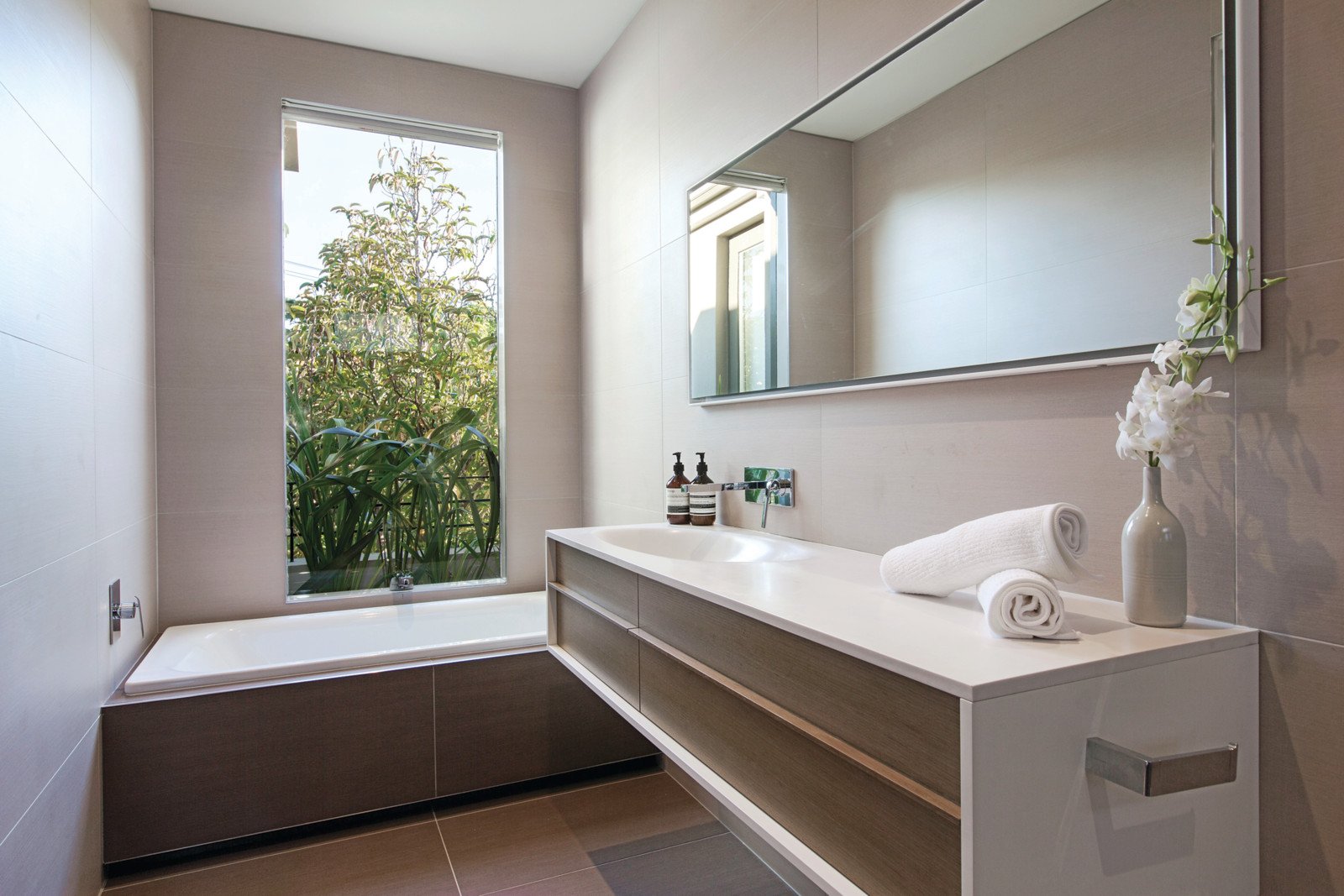 4 Benson Avenue, Toorak, VIC