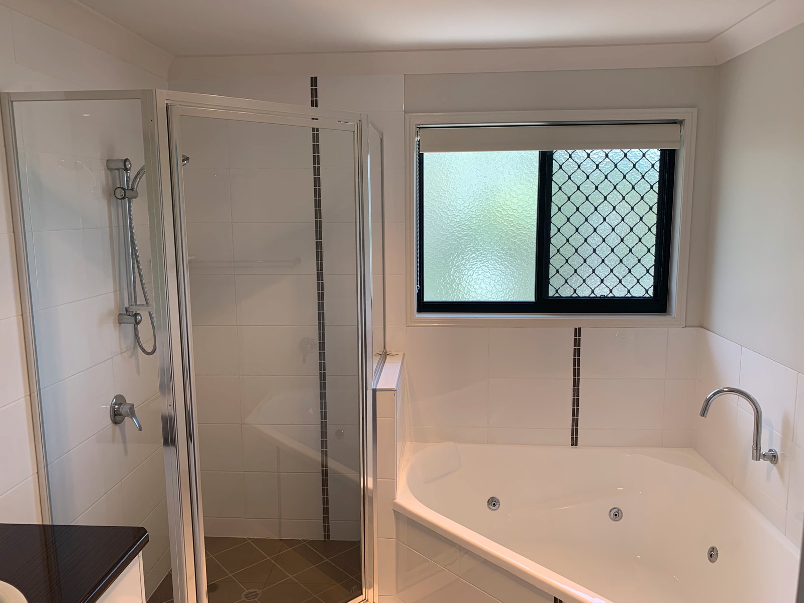 4 BESSIE Court BOYNE ISLAND 3