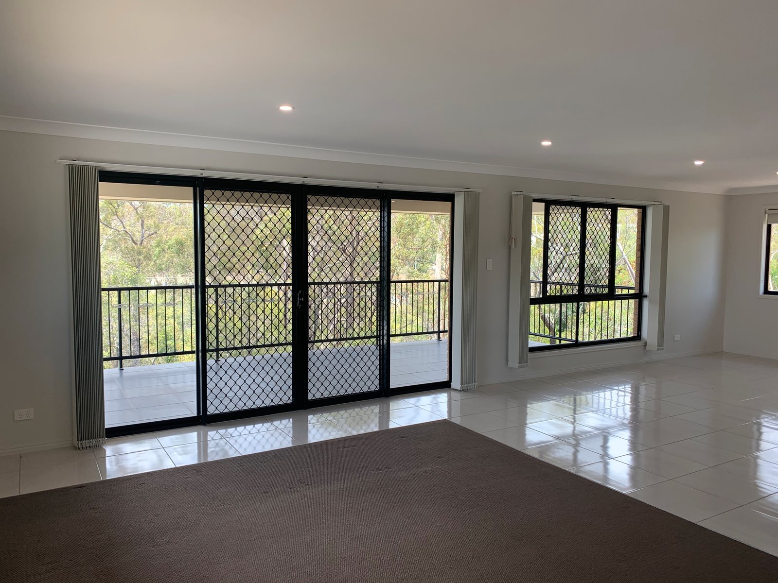 4 BESSIE Court BOYNE ISLAND 8
