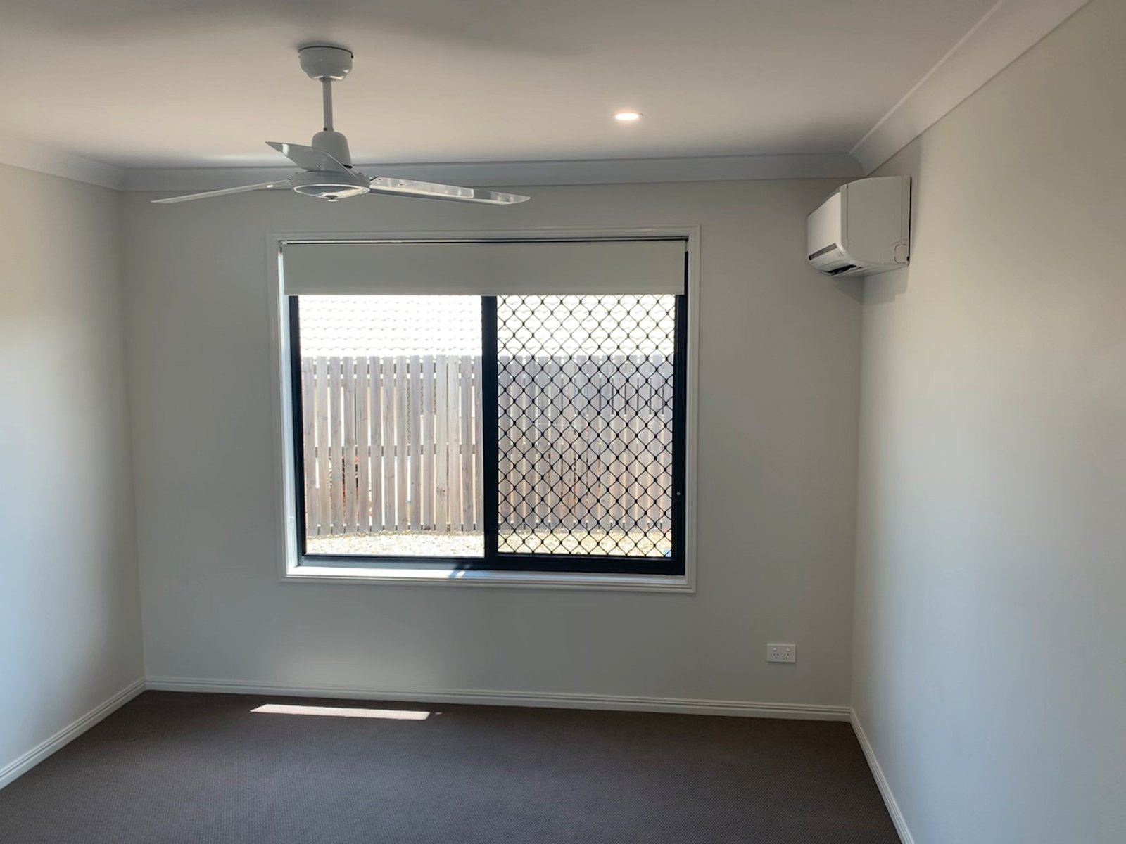 4 BESSIE Court BOYNE ISLAND 14