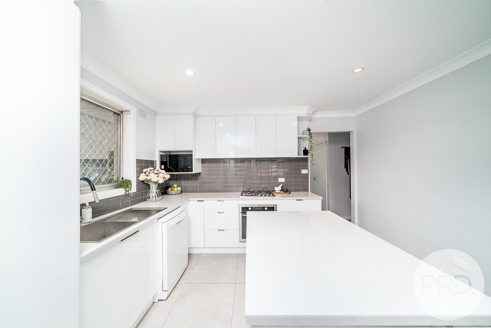 4 Binda Place ASHMONT 5