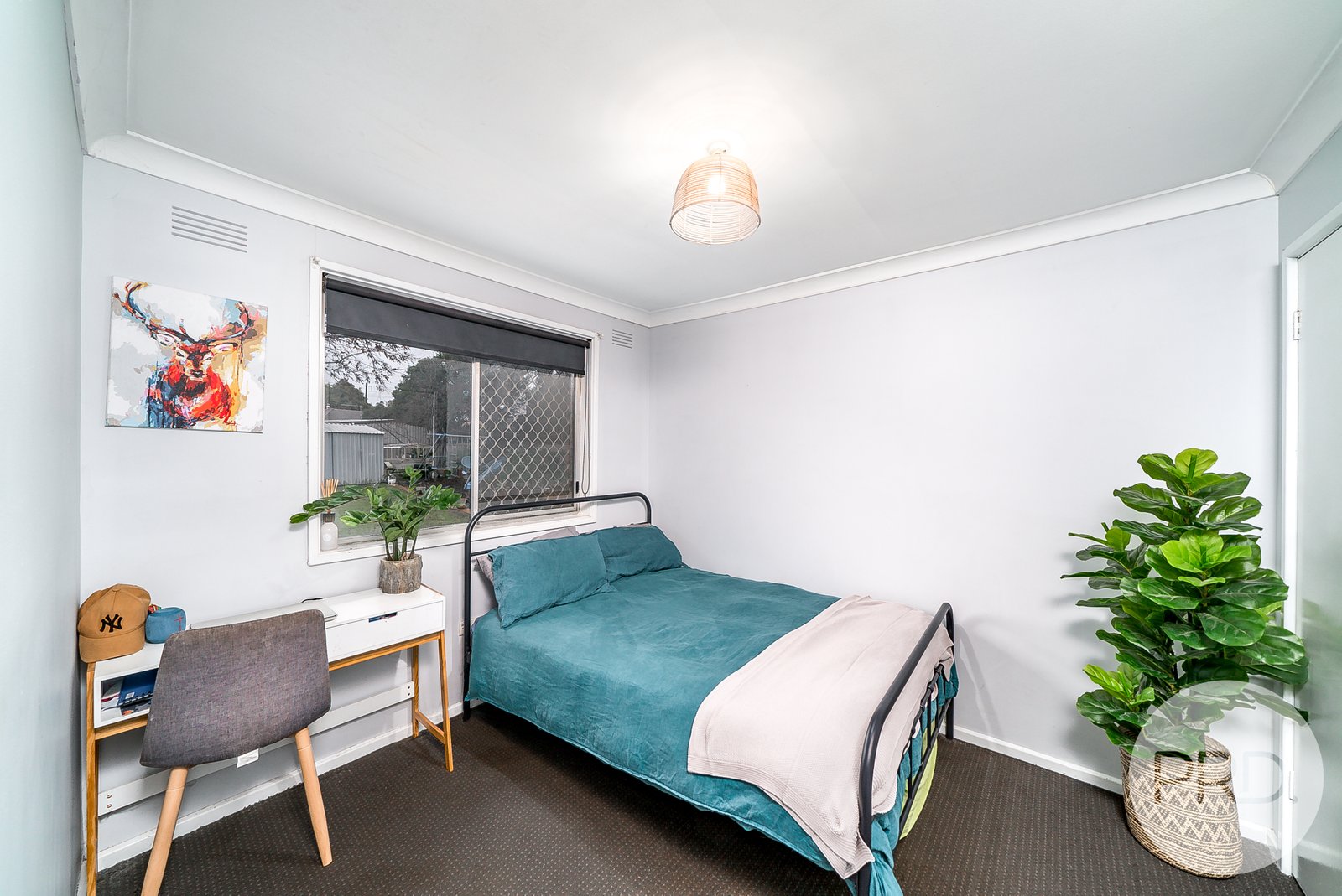 4 Binda Place ASHMONT 8