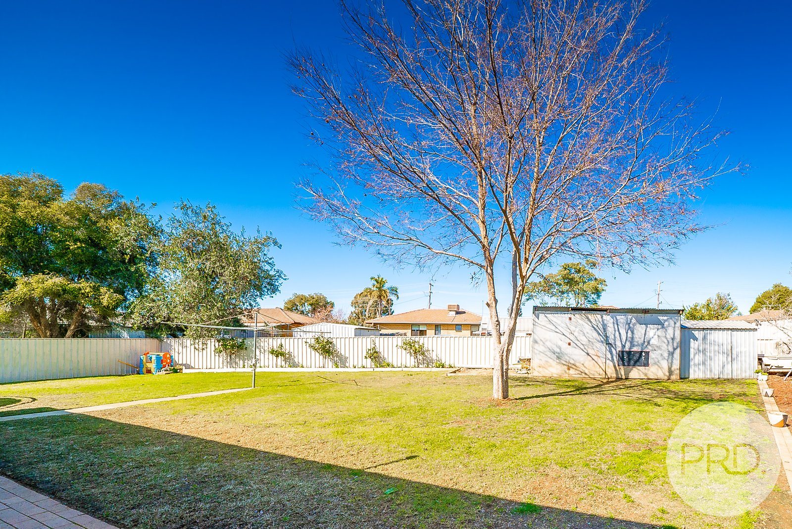 4 Binda Place ASHMONT 12