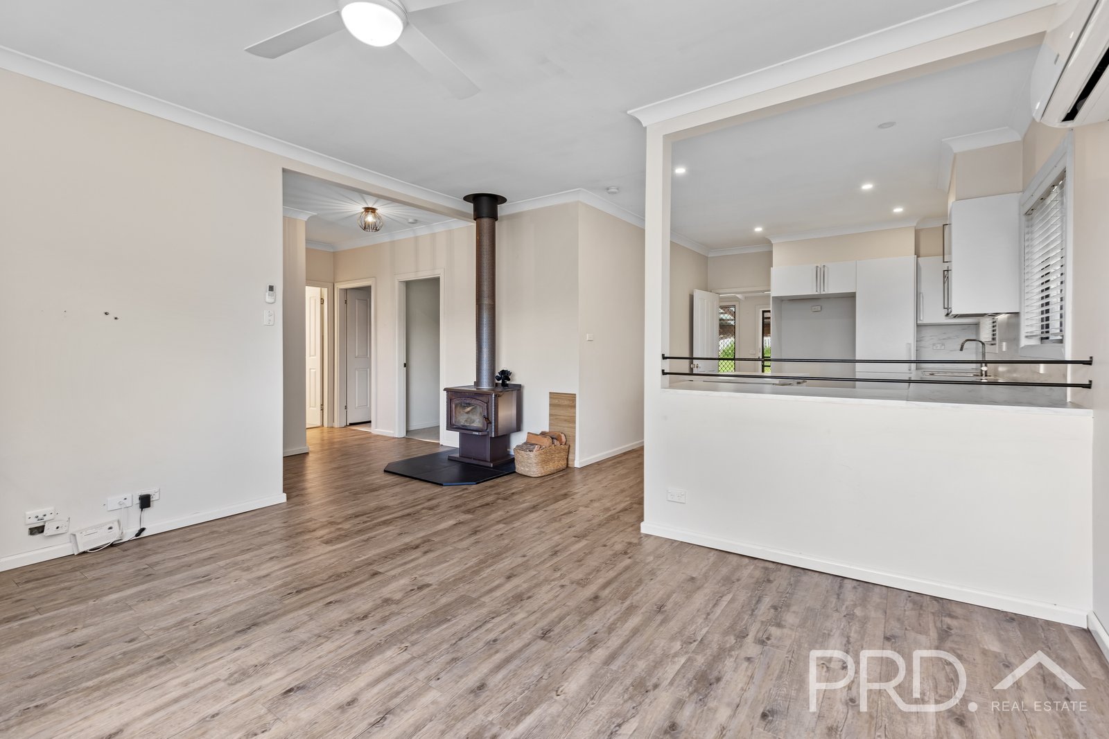 4 Birch Street BATLOW 7