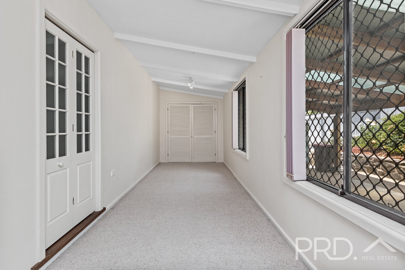 4 Birch Street BATLOW 12