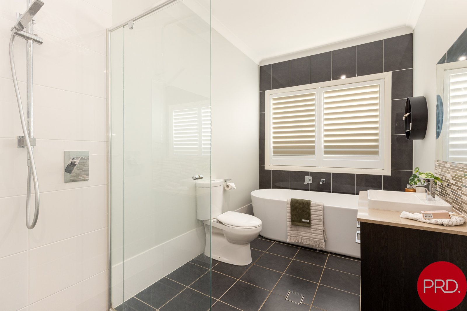 4 Birdwood Street CHISHOLM 24