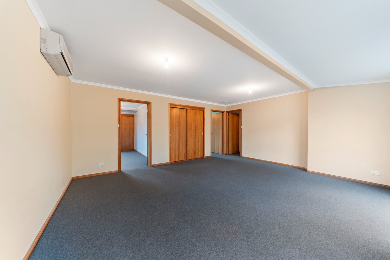 4 Bismarck Court COLLINSVALE 11