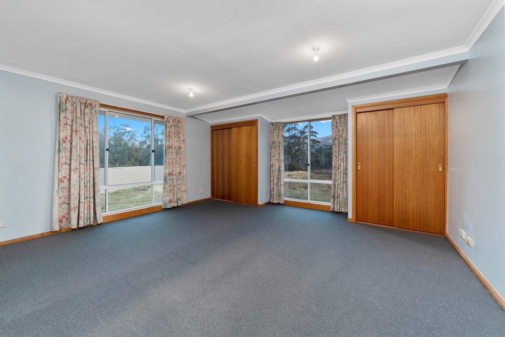 4 Bismarck Court COLLINSVALE 12