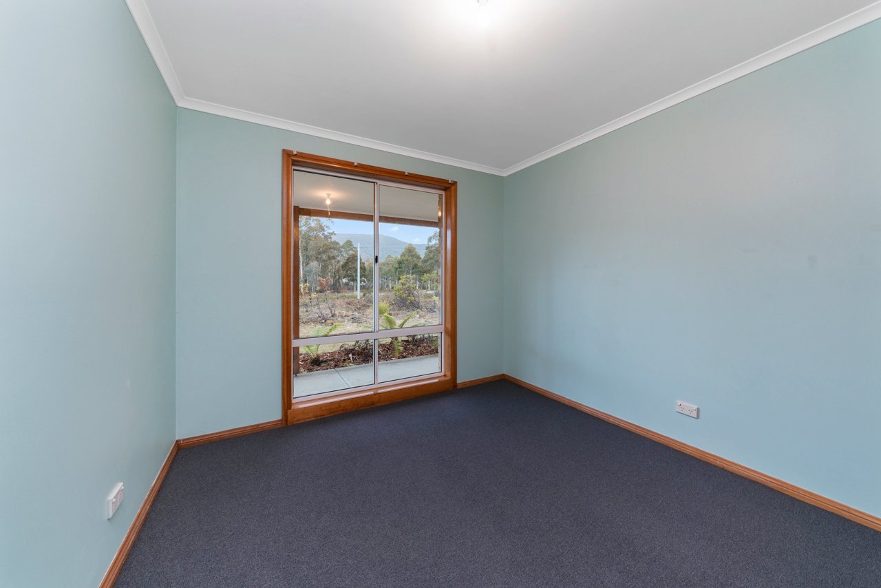 4 Bismarck Court COLLINSVALE 16