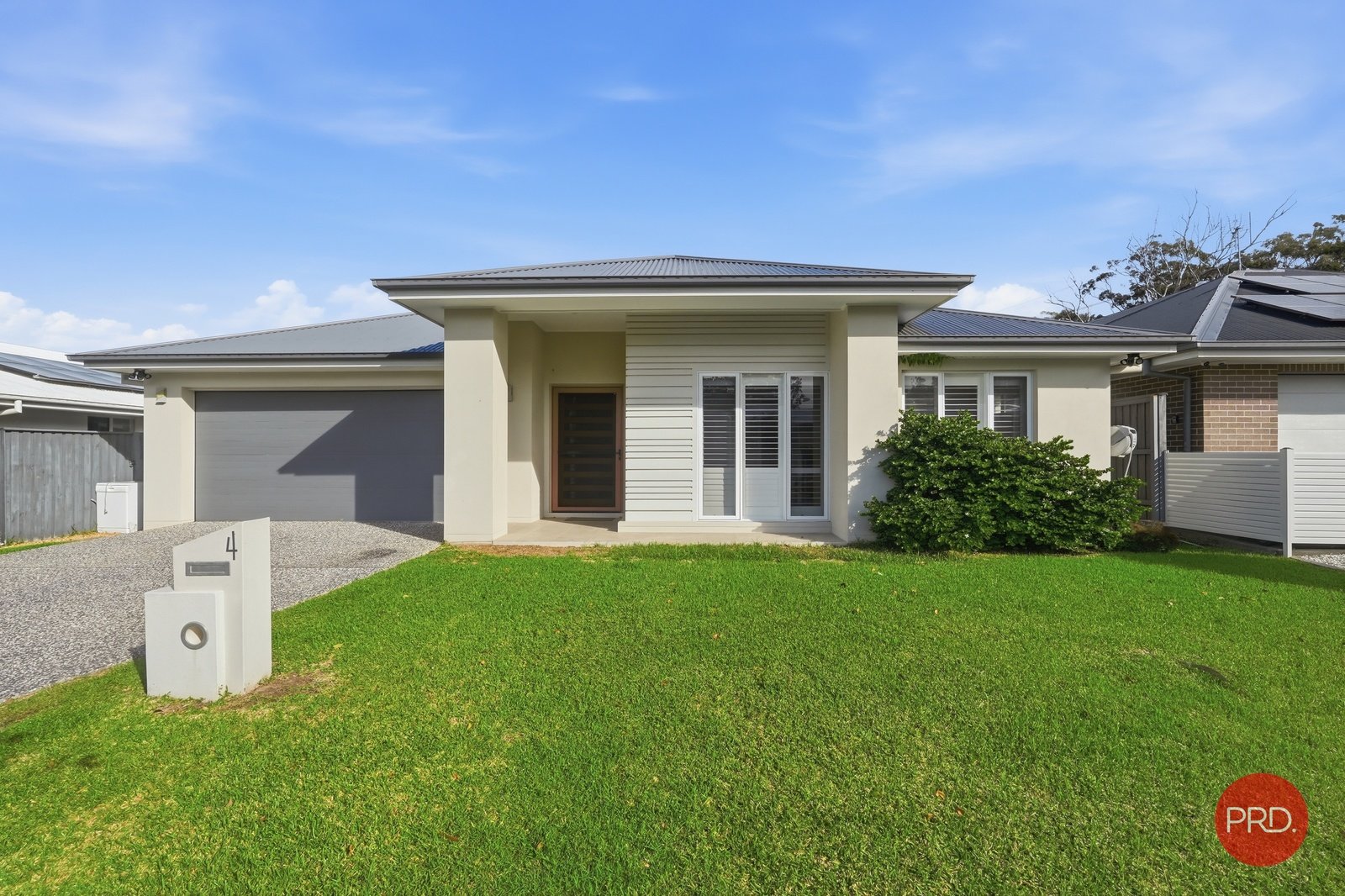 4 Blackwood Street SAPPHIRE BEACH 5