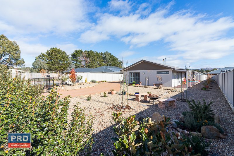 4 Bluskie Close BUNGENDORE 1