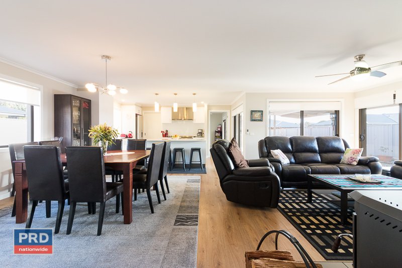 4 Bluskie Close BUNGENDORE 9