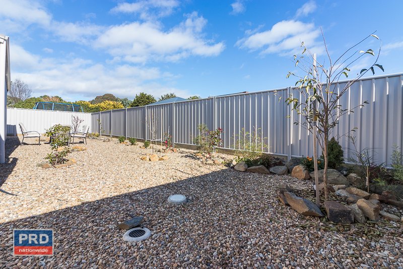 4 Bluskie Close BUNGENDORE 20