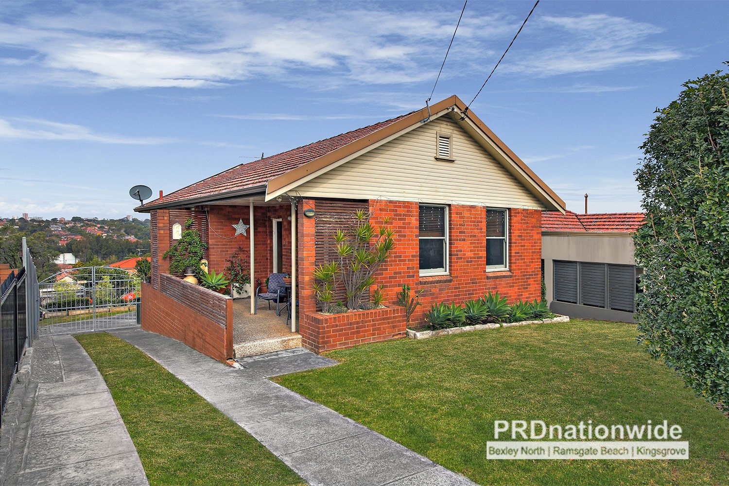 4 Bobadah Street KINGSGROVE 1
