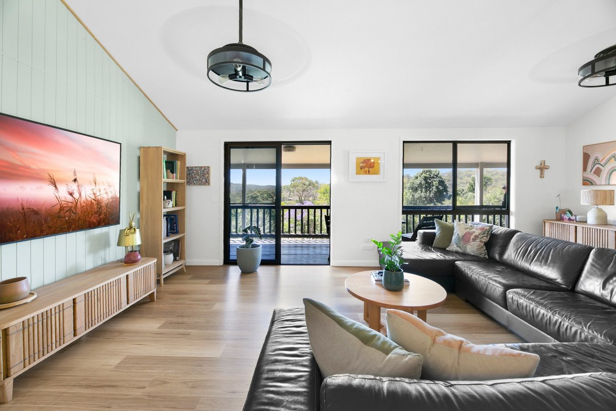 4 Bodalla Place Tallebudgera 6