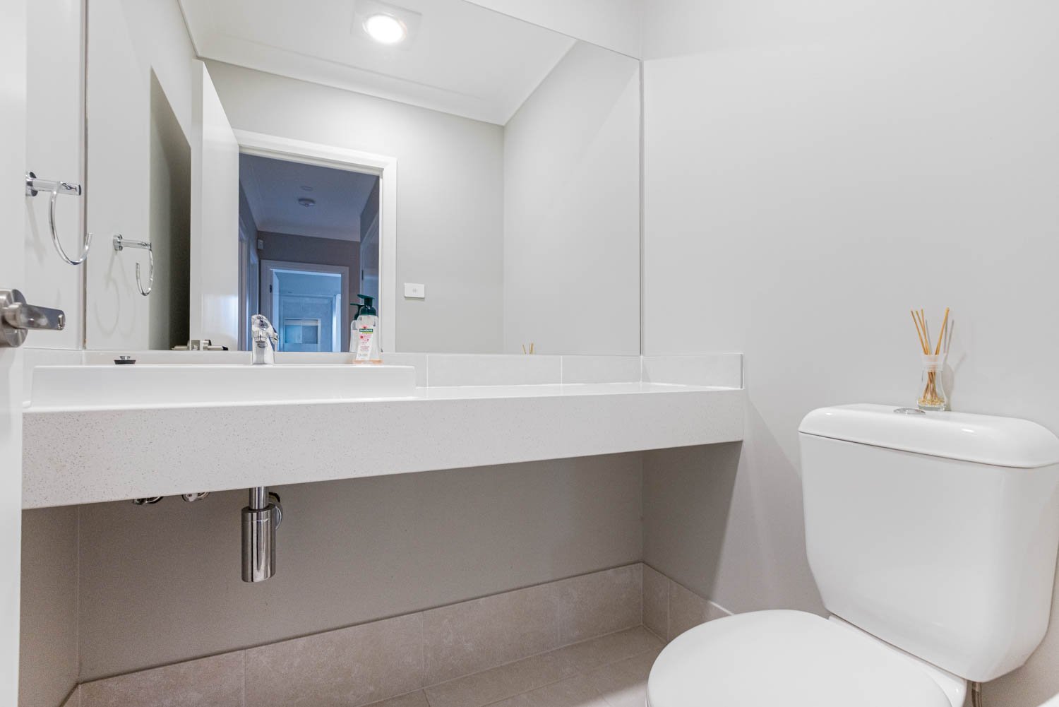 4 Bolton Road NORTH ROTHBURY 17