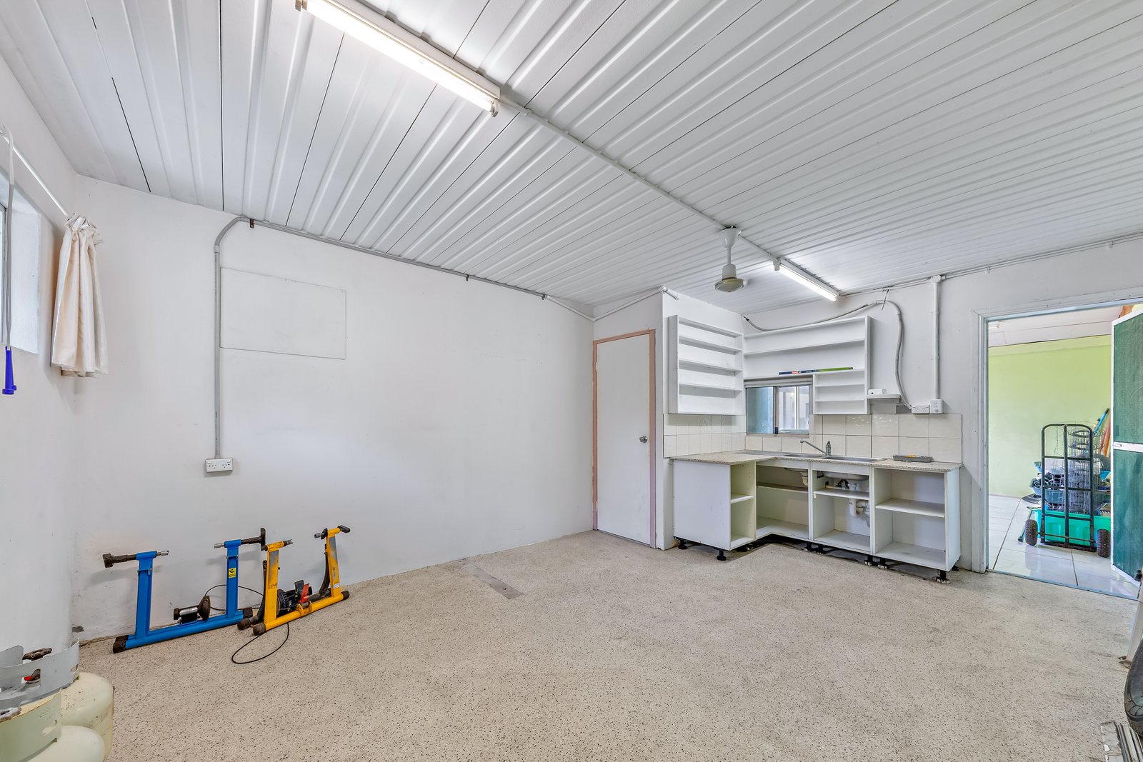 4 Bona Vista Road PRESTON 20