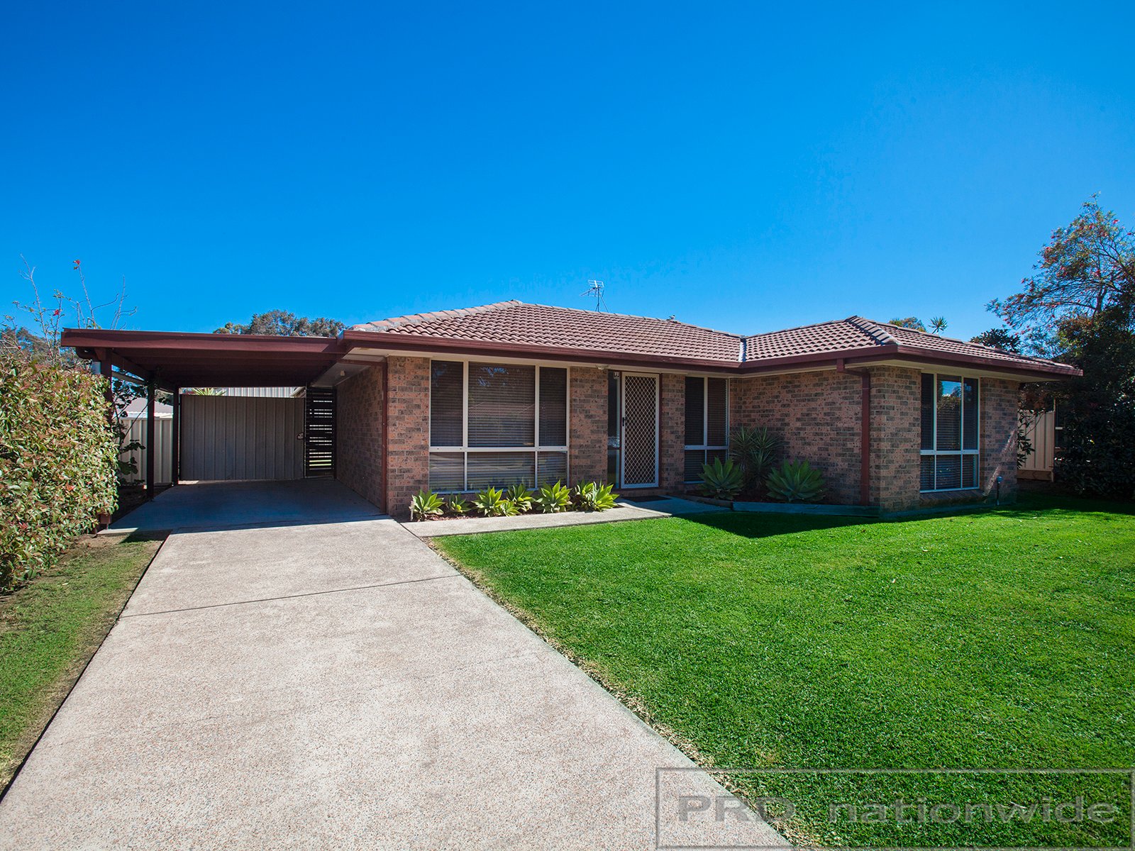 4 Bottlebrush Close METFORD 1