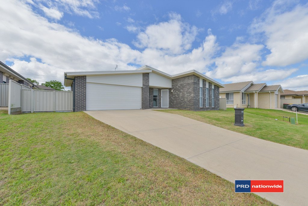 4 Bottlebrush Cove TAMWORTH 1