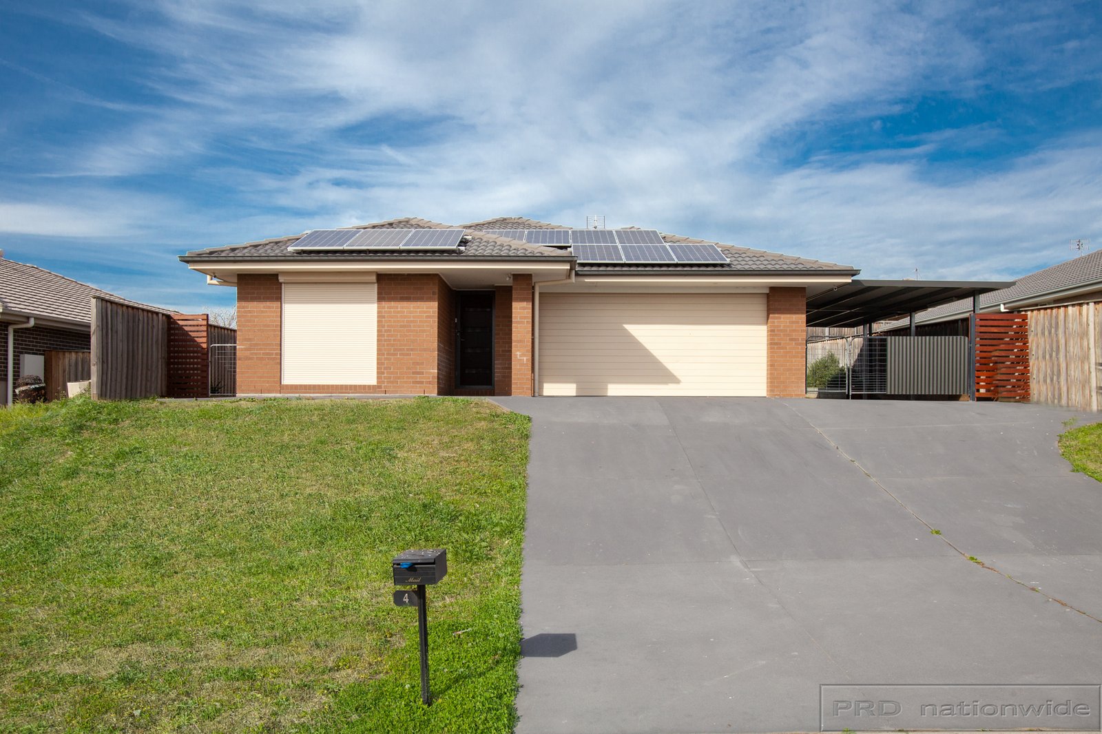 4 Bowerbird Close ABERGLASSLYN 1