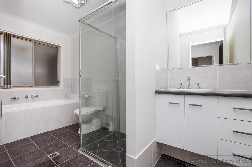 4 Bowerbird Close ABERGLASSLYN 8