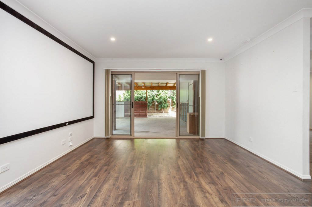 4 Bowerbird Close ABERGLASSLYN 9