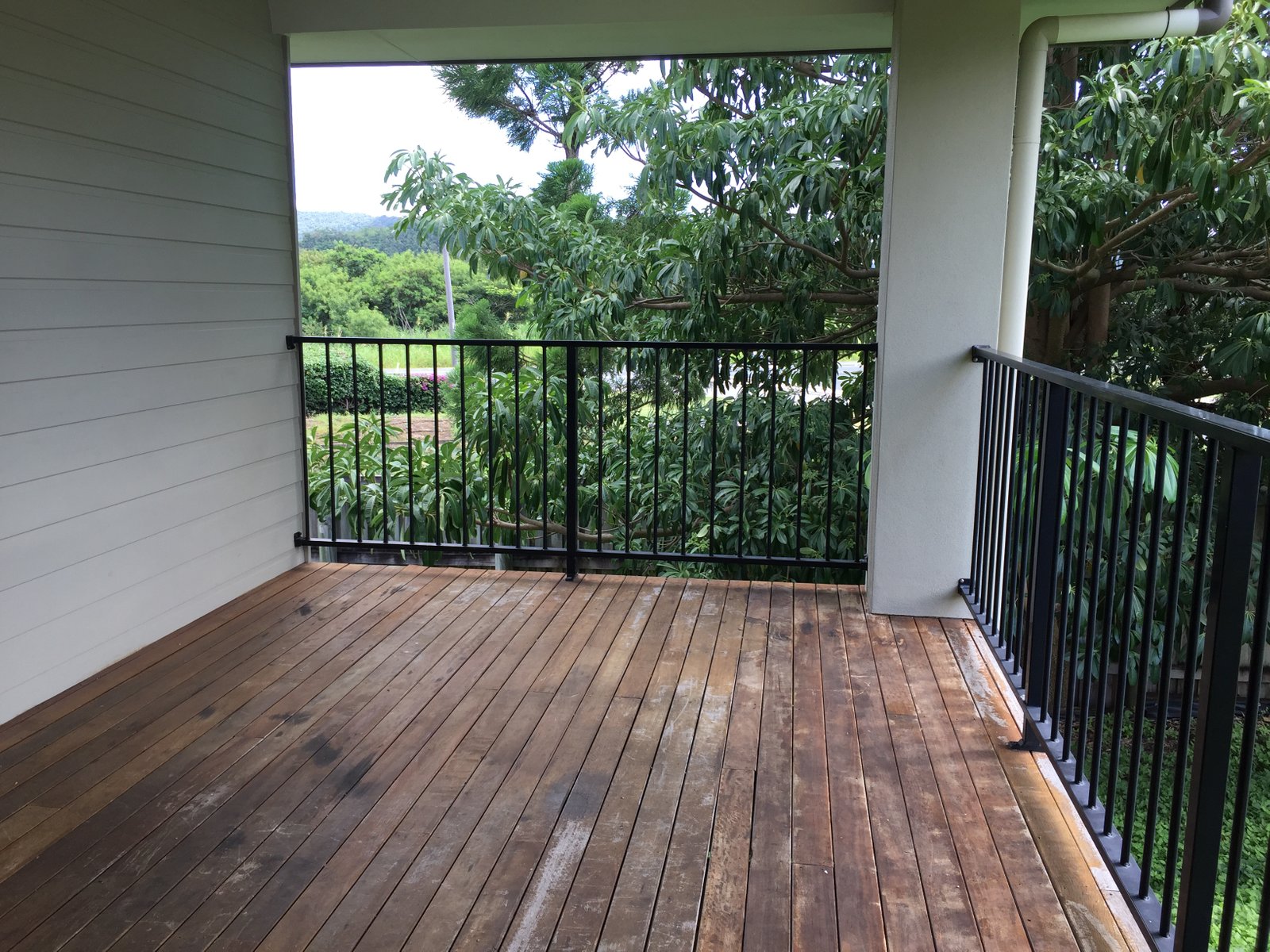 4 Bowline Lane CANNONVALE 6