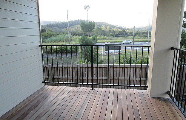 4 Bowline Lane CANNONVALE 3